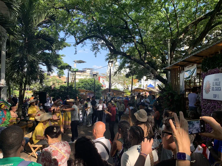 Out and about in the Green Zone: a giant block party along the Cali River.